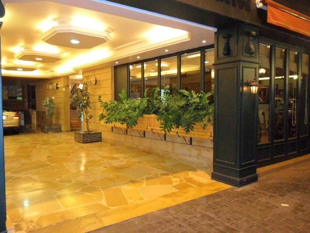 Viccini * Beirut